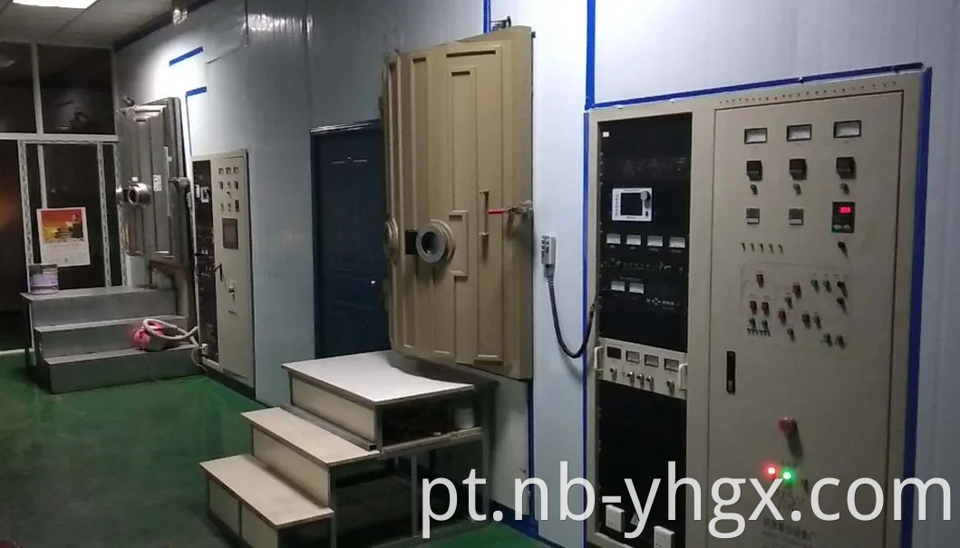 Lente domo de 8'' de diâmetro com revestimento anti-reflexo